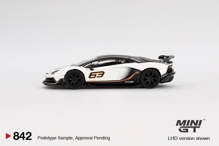 Mini GT 1/64 Lamborghini Aventador SVJ 63 Bianco Asopo MGT00842