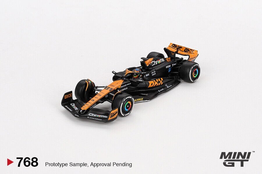 Mini GT 1/64 McLaren MCL60 Oscar Piastri 2023 F1 2023 Japanese GP 3rd Place MGT00768